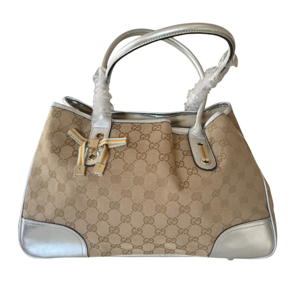 Gucci GG Canvas Princy Tote Bag - Picture 4 of 16